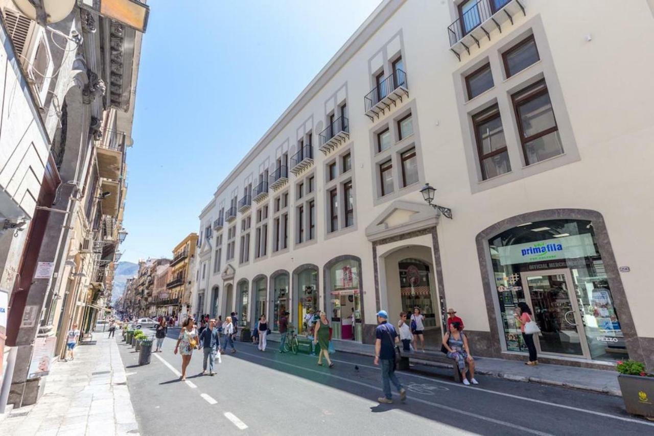 Solemar Sicilia - Palazzo Quaroni Apartment Палермо Екстериор снимка