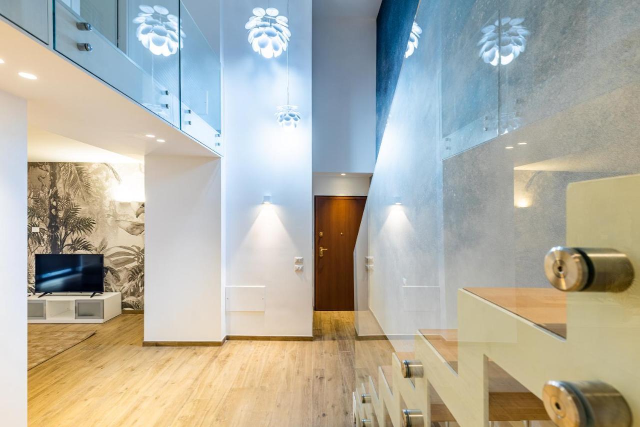 Solemar Sicilia - Palazzo Quaroni Apartment Палермо Екстериор снимка